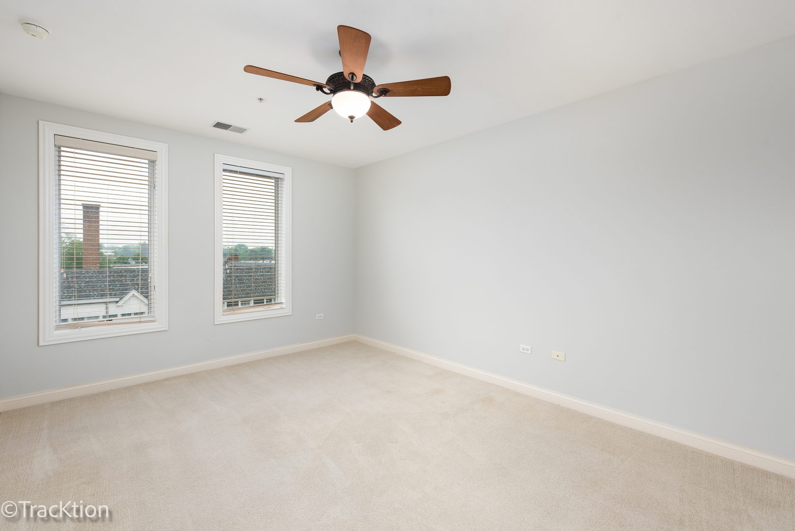 229 S MAIN Street Unit: 3D