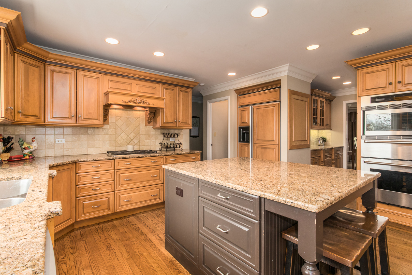 6469 Bobby Jones Lane