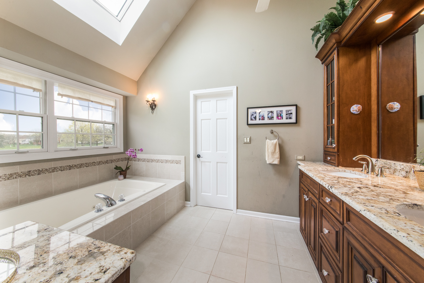 6469 Bobby Jones Lane