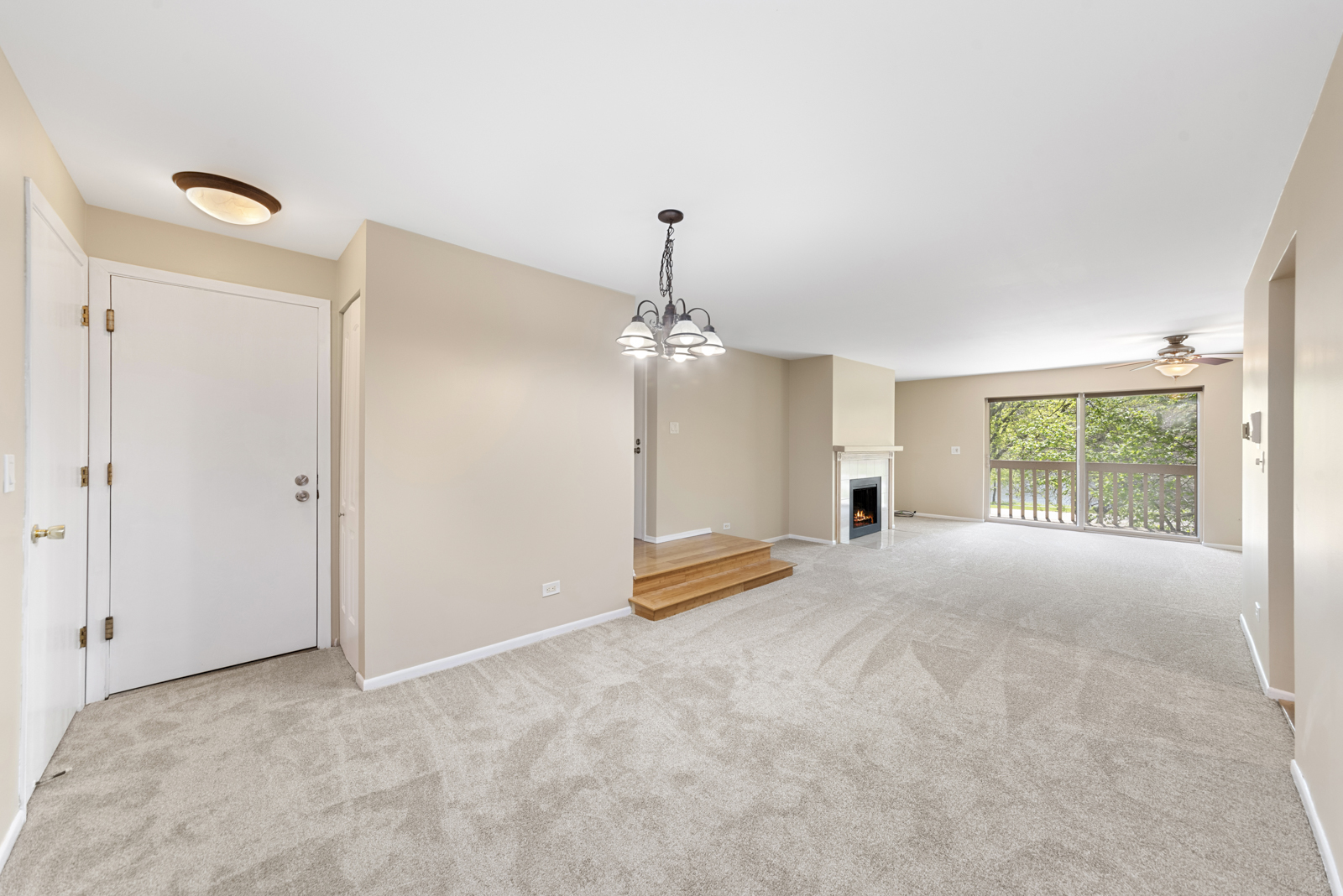 2392 Abbeywood Drive Unit: C