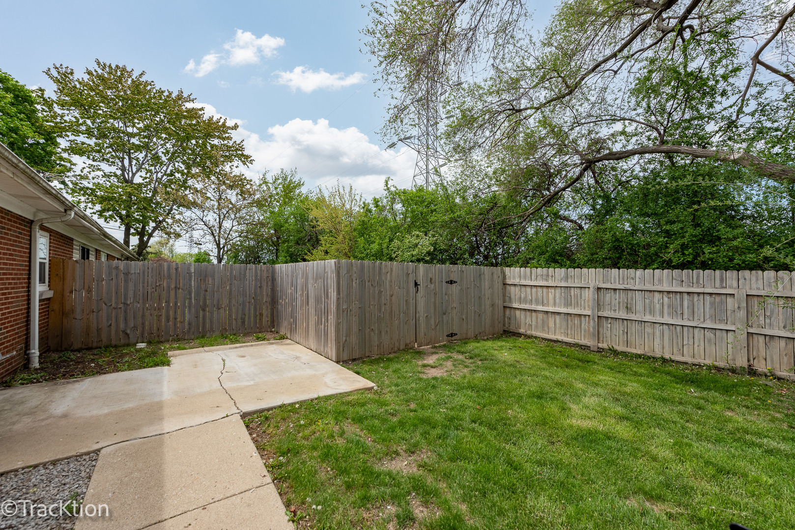 565 E Saint Charles Road