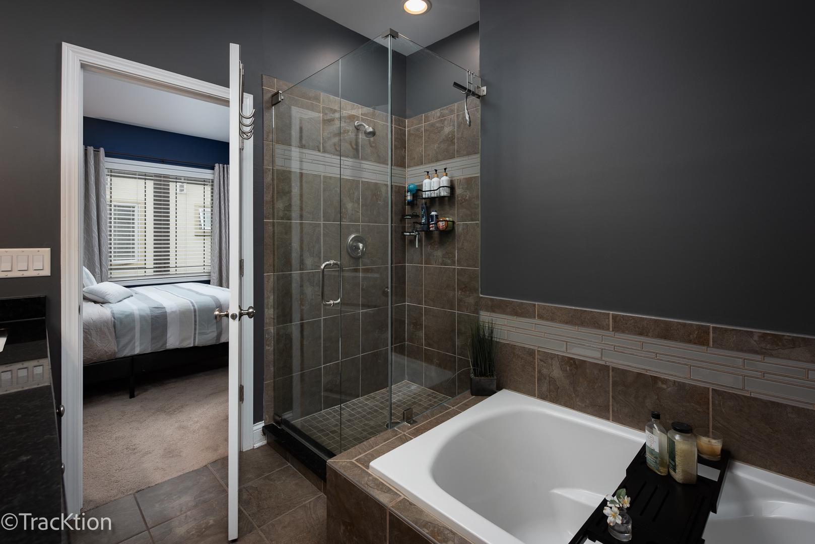 922 Warren Avenue Unit: 103