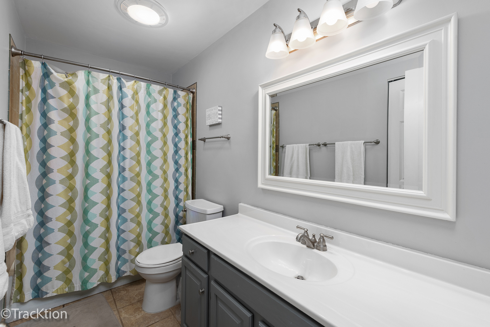 27W137 Chestnut Lane