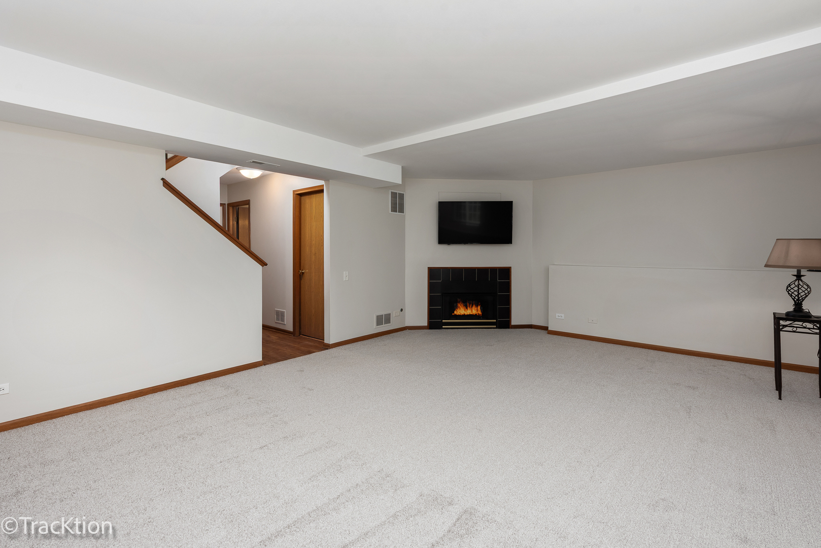 2424 Dawson Lane