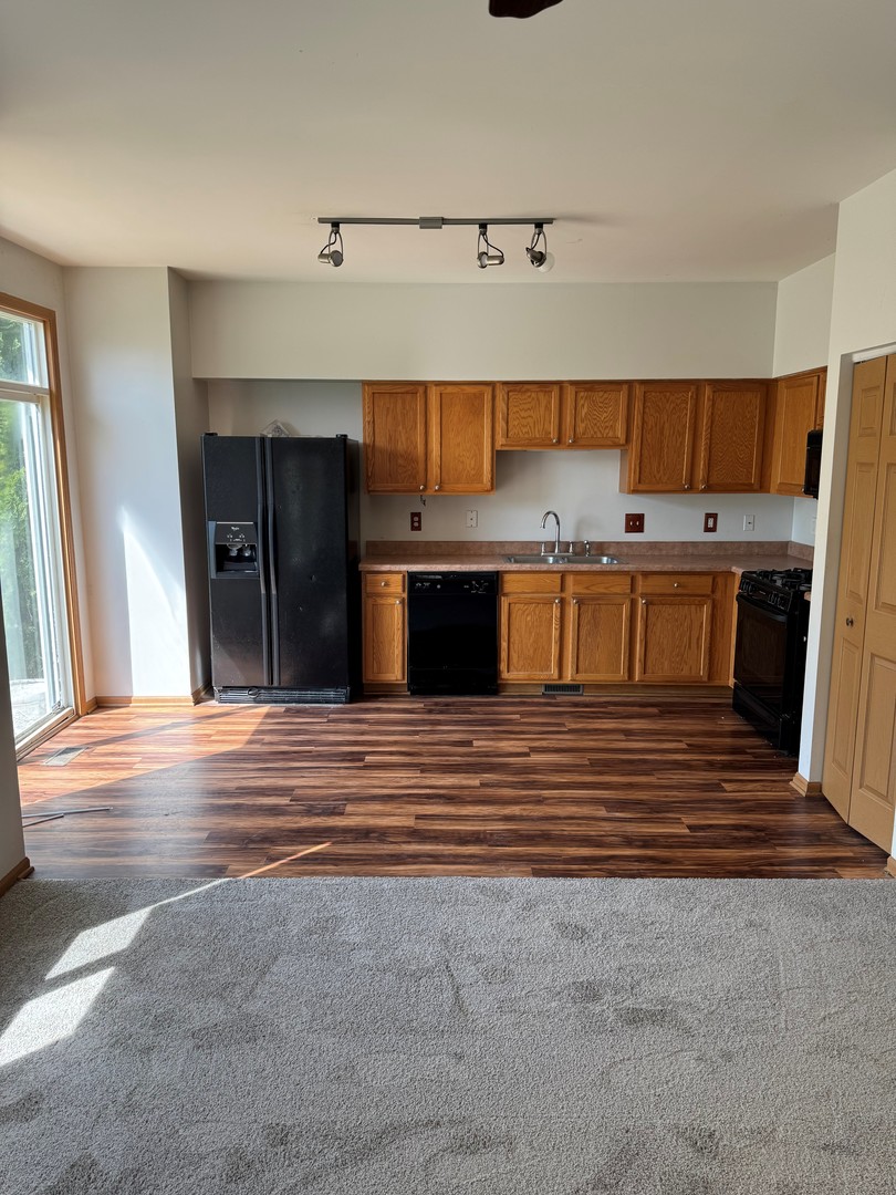 674 S SHANNON Drive Unit: 674
