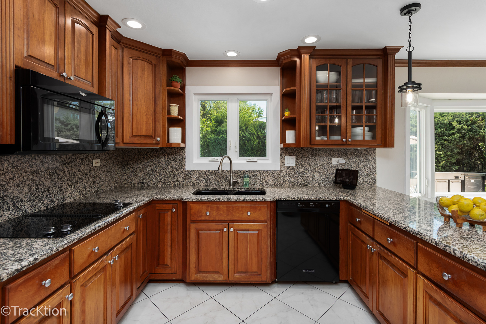 609 Ridgewood Court