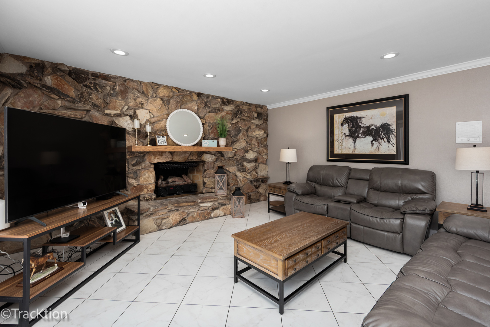 609 Ridgewood Court