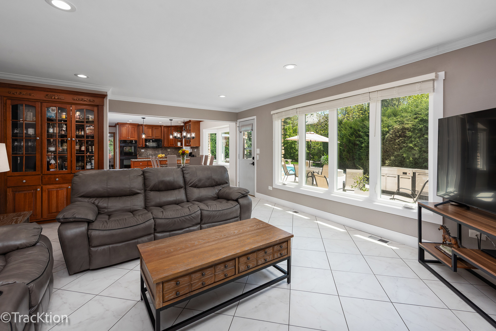 609 Ridgewood Court