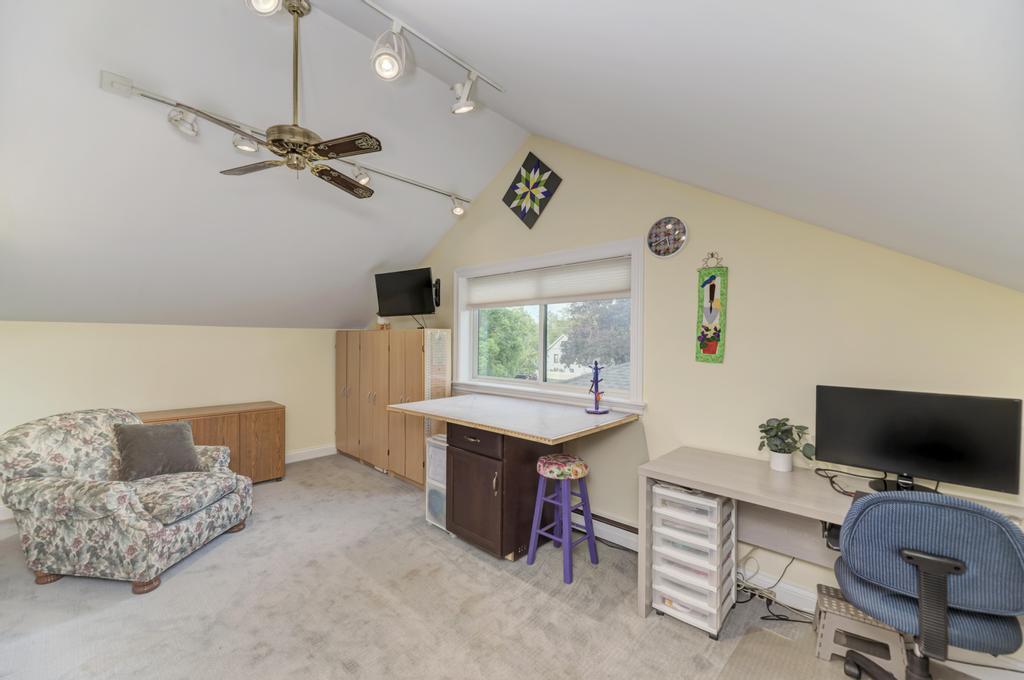 221 8th Street
