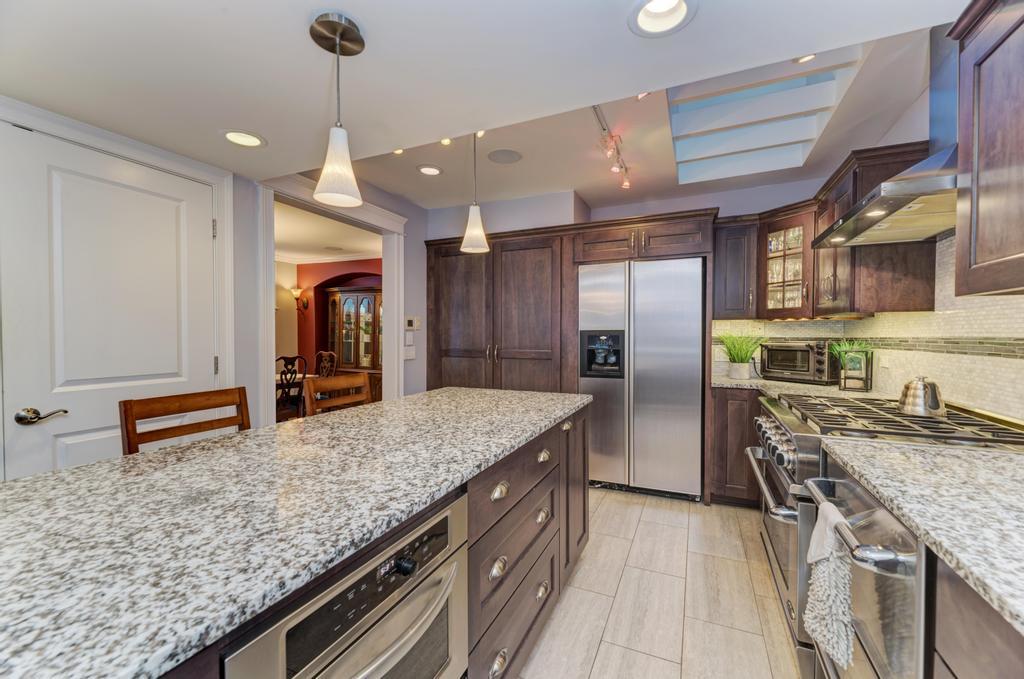221 8th Street