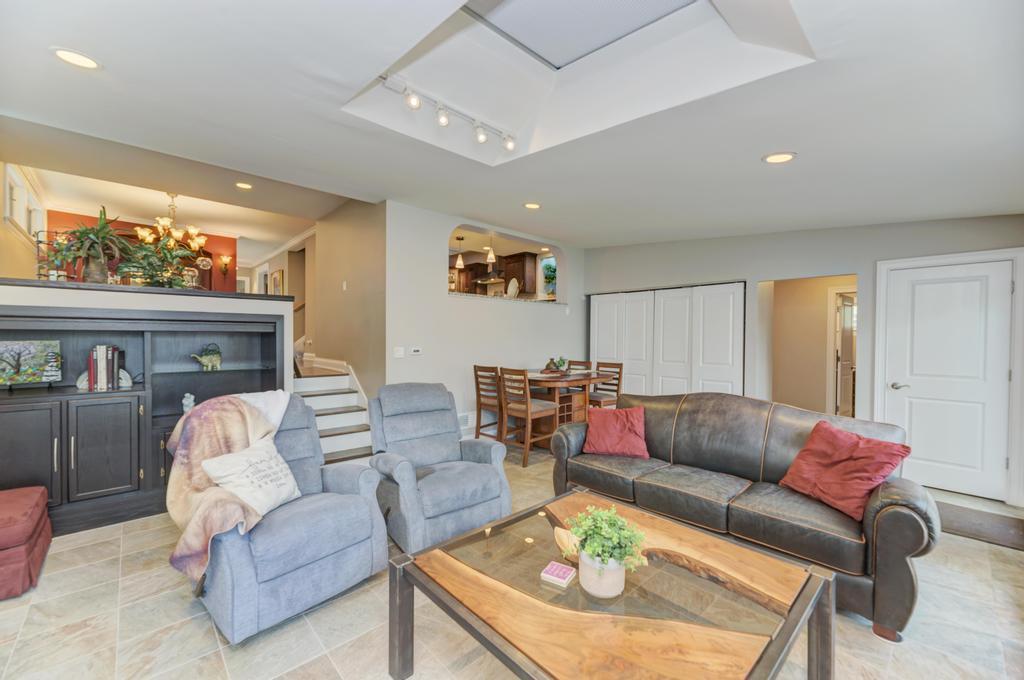 221 8th Street