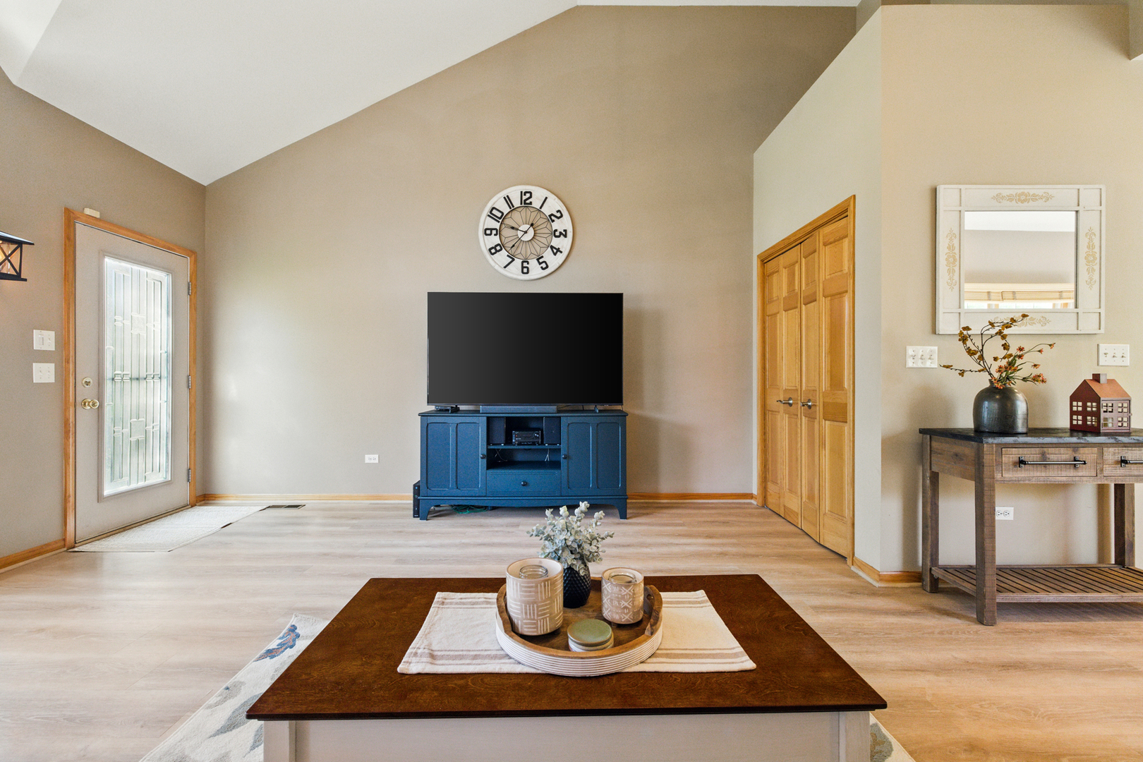 602 Sudbury Circle