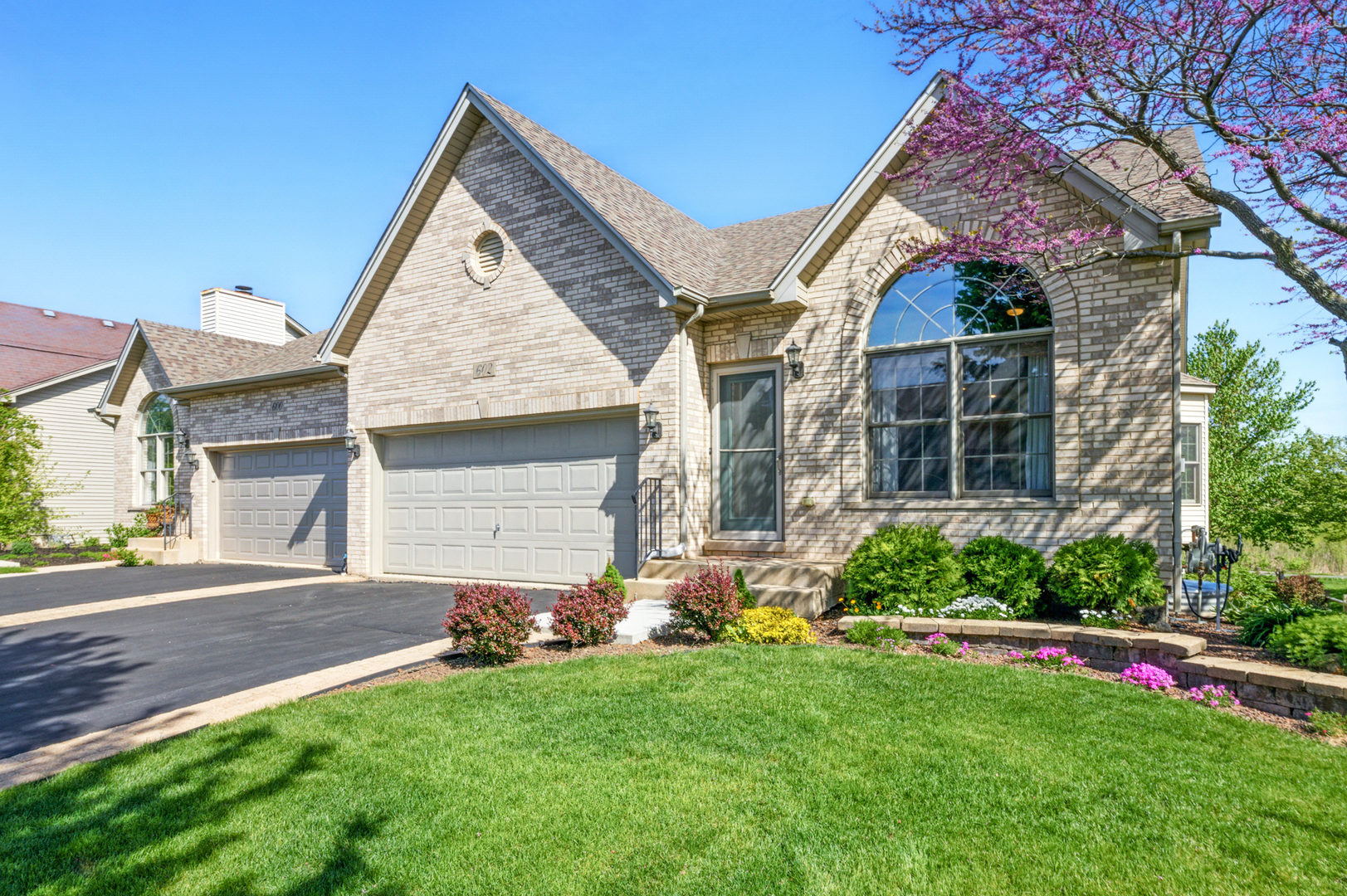 602 Sudbury Circle