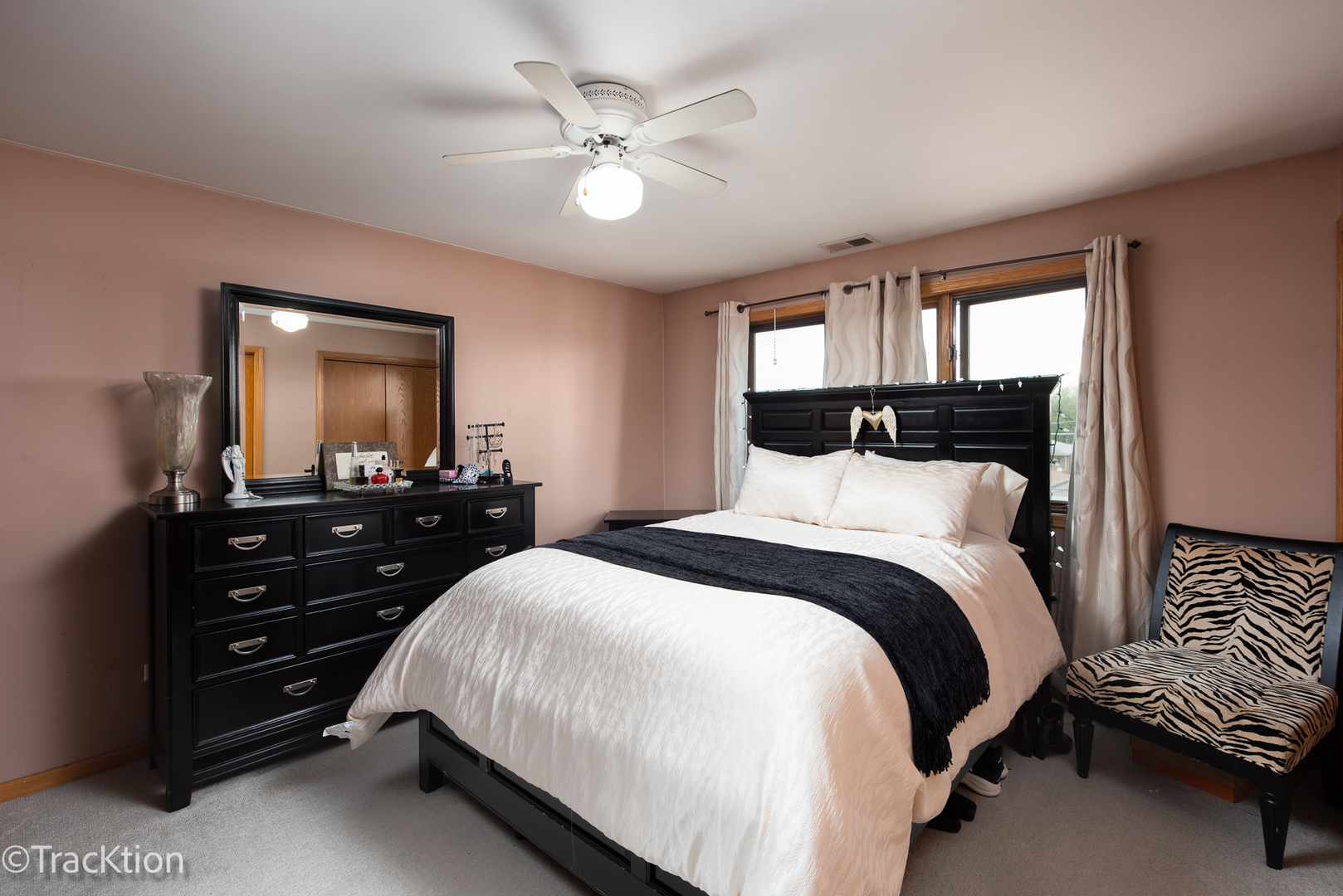6309 W 63rd Street Unit: 3B