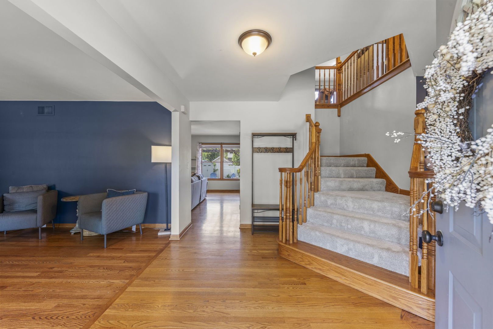 20W427 Elizabeth Drive