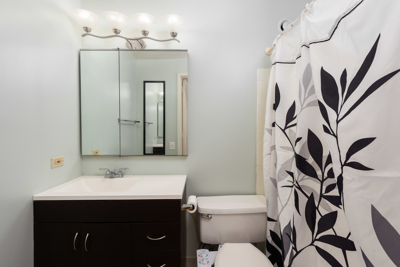 1122 N Clark Street Unit: 1709