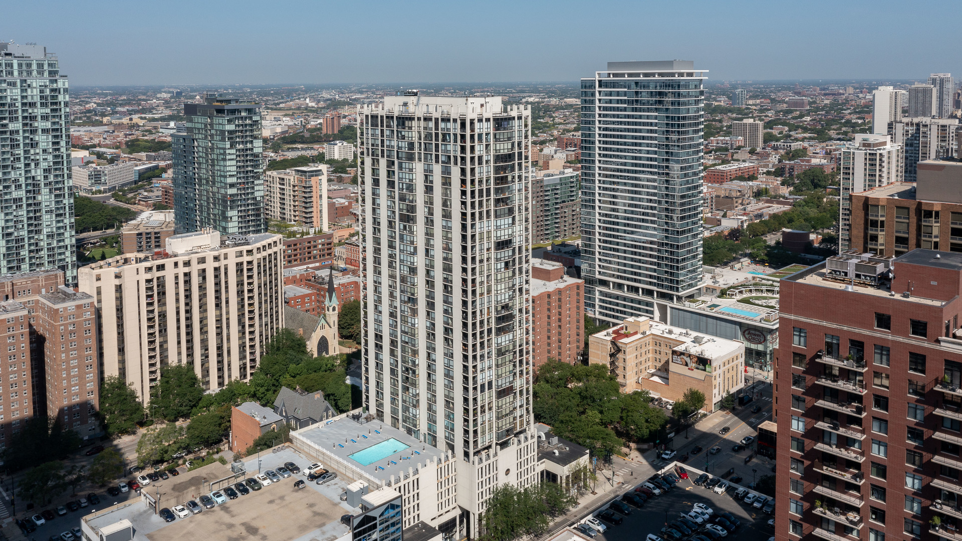 1122 N Clark Street Unit: 1709