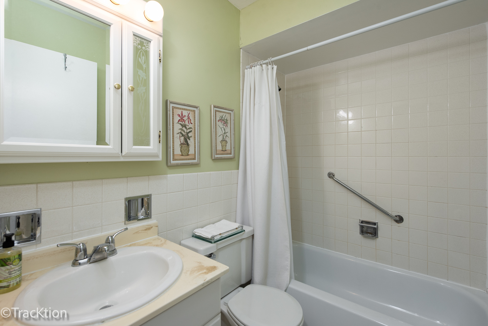 6660 S Brainard Avenue Unit: 201