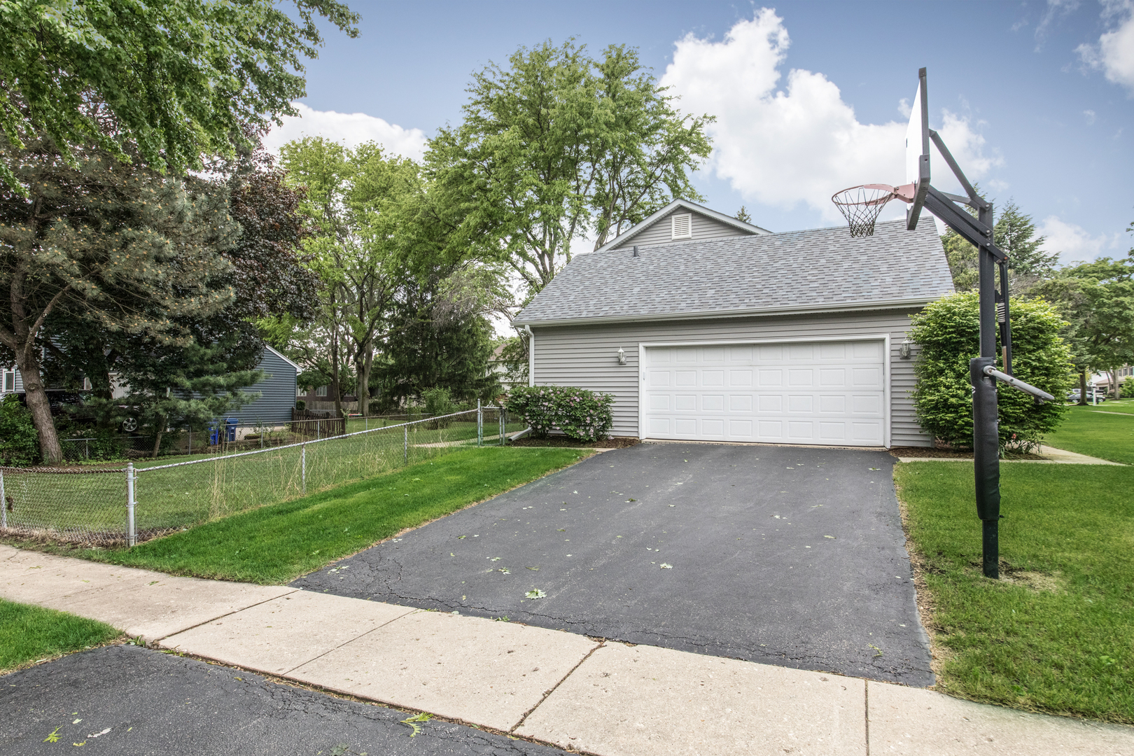 716 Brighton Drive