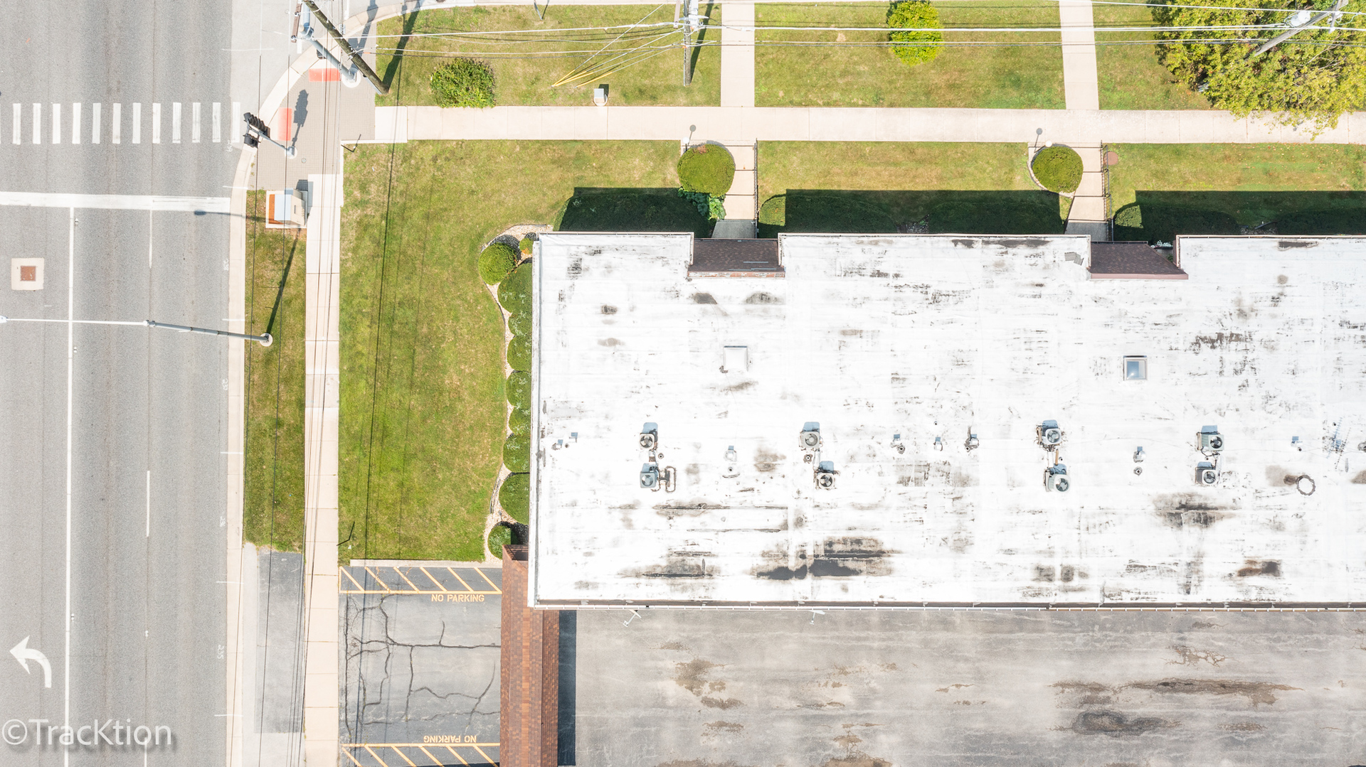 9105 S Roberts Road Unit: 1A