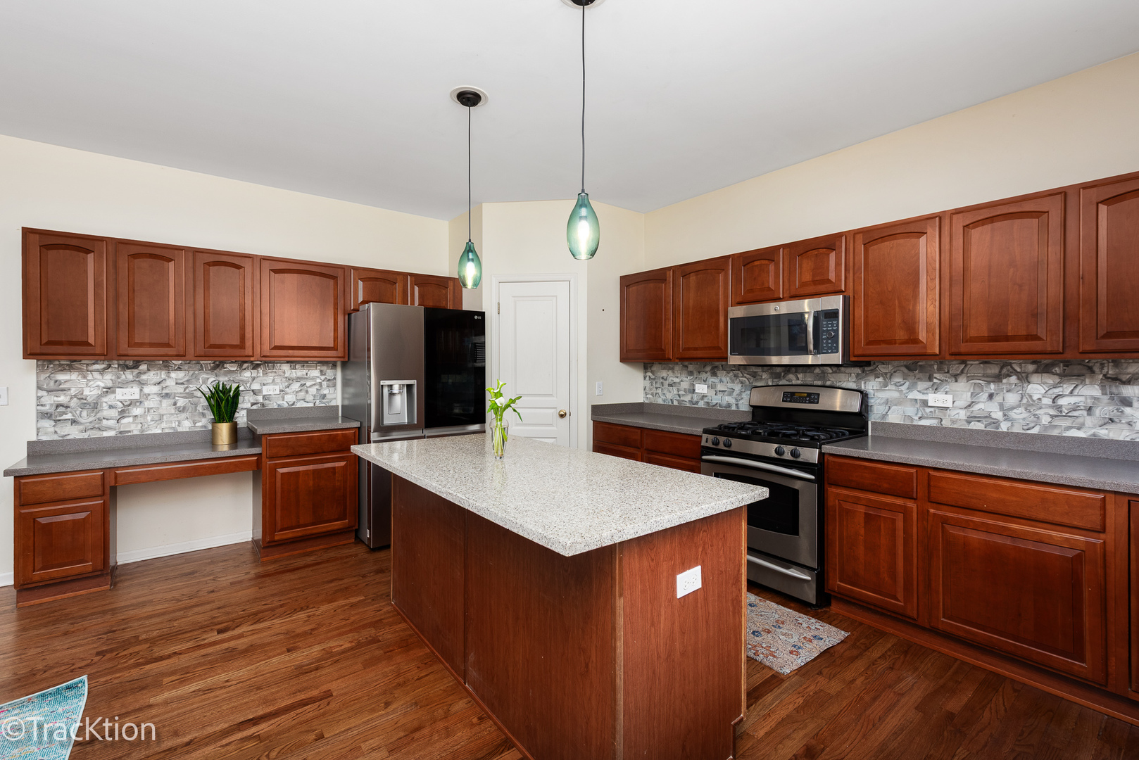 4 Marshall Ash Court