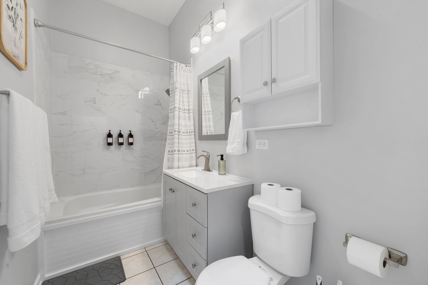 3612 S Prairie Avenue Unit: 2