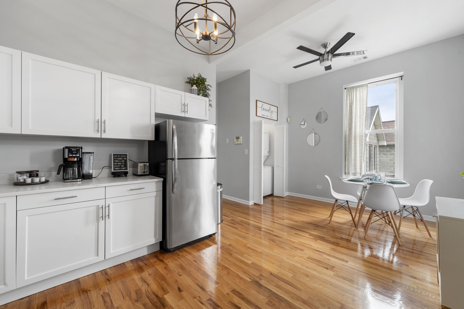 3612 S Prairie Avenue Unit: 2