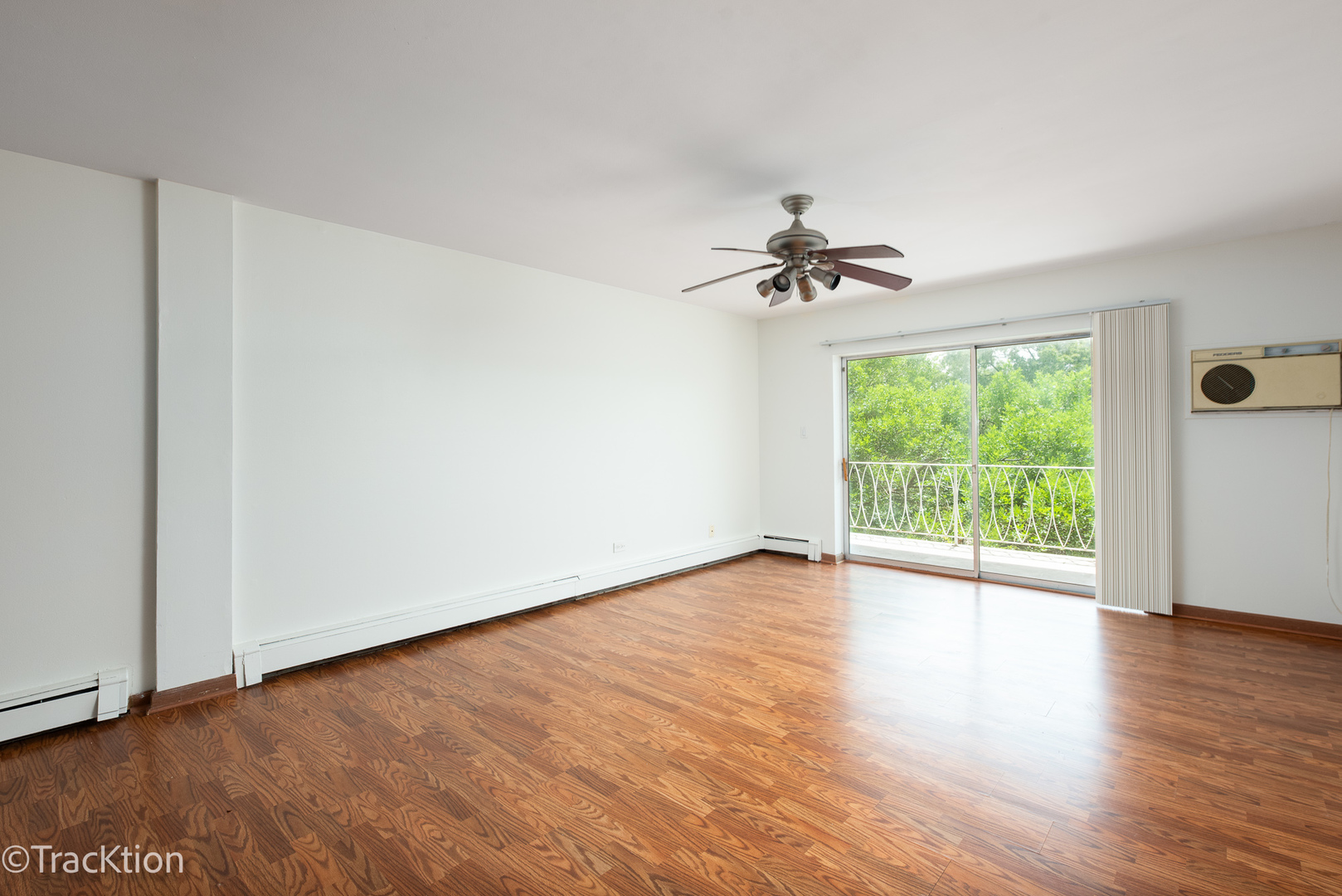 1331 Finley Road Unit: 419