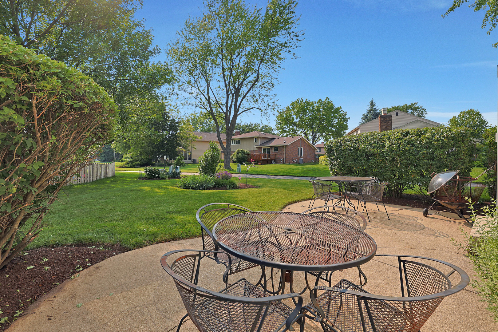6316 Knollwood Court