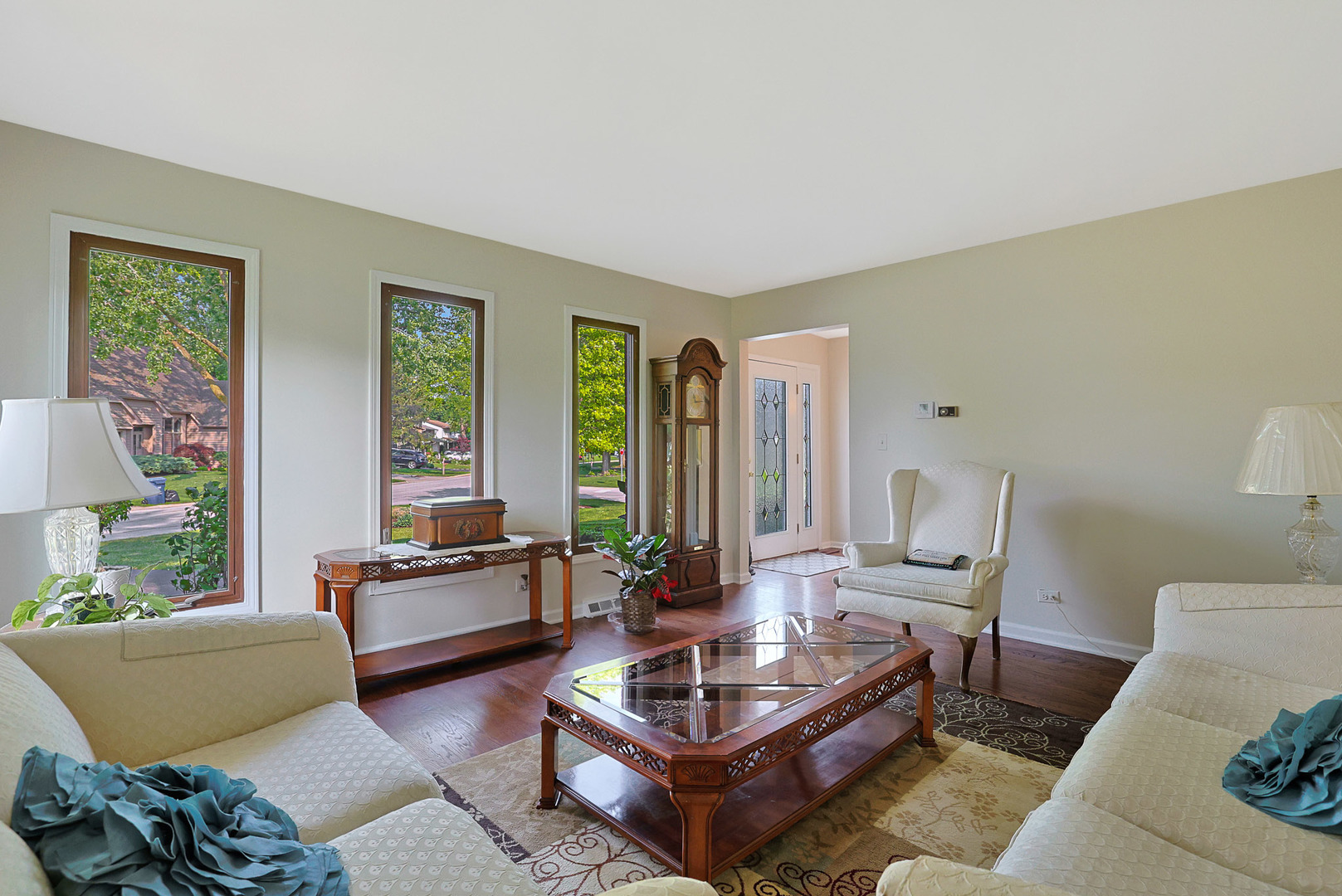 6316 Knollwood Court