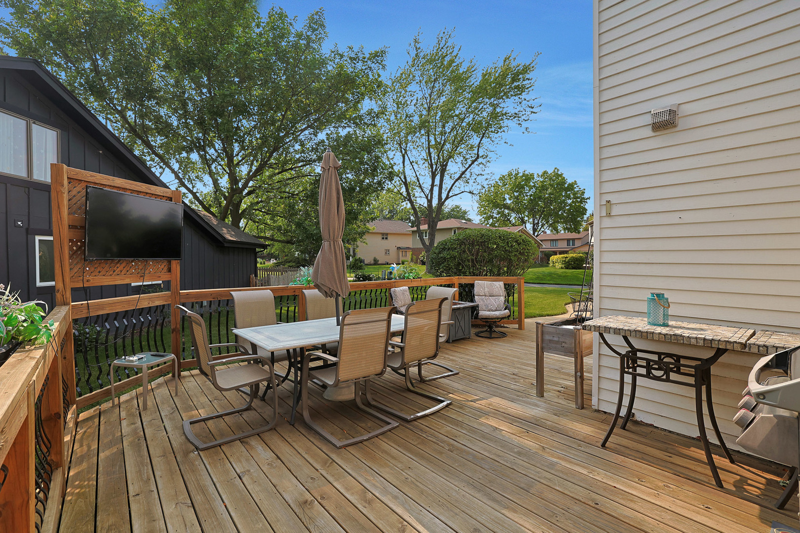 6316 Knollwood Court