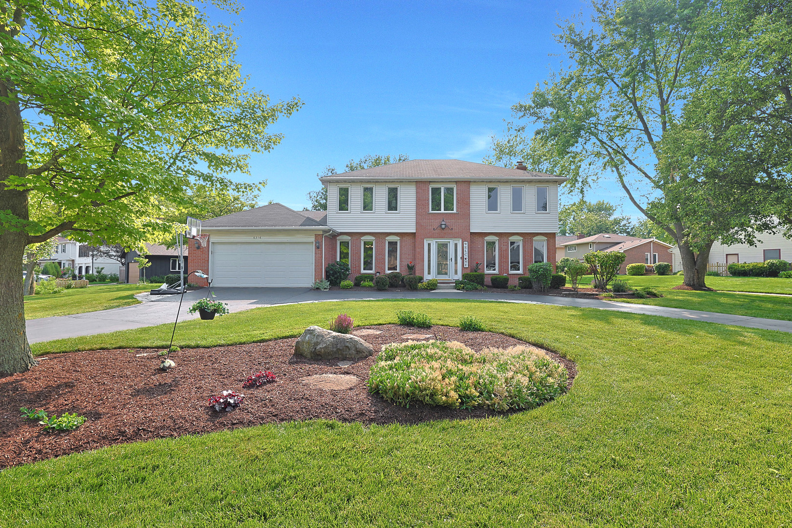 6316 Knollwood Court