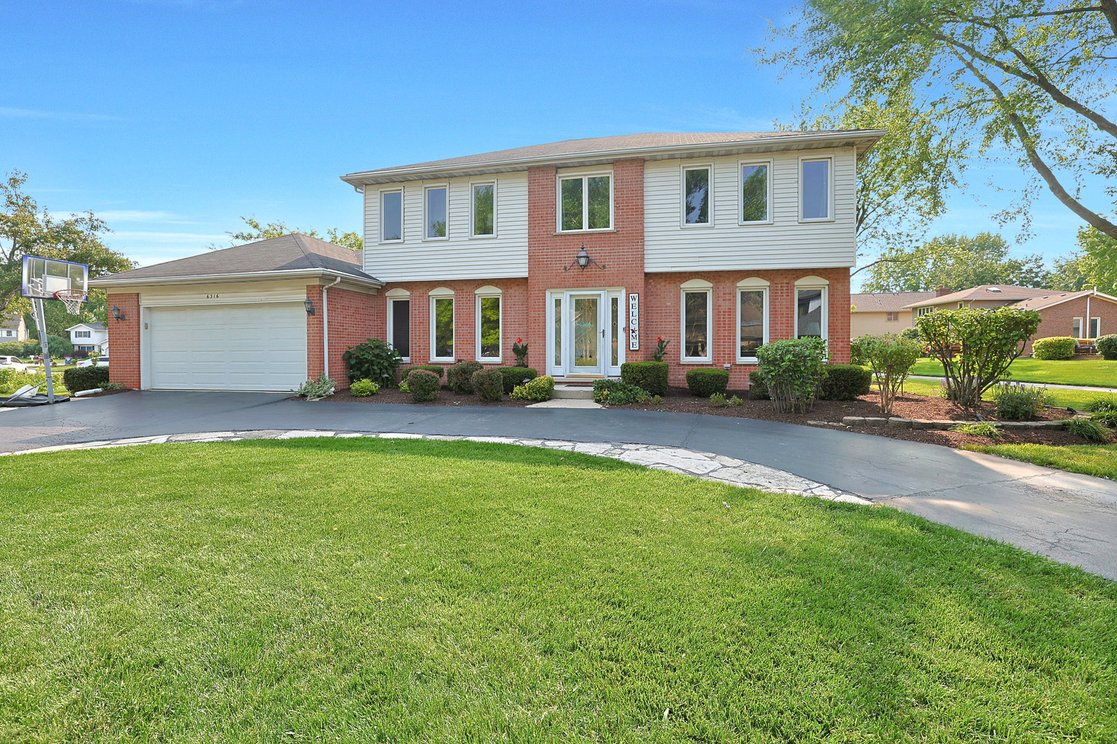 6316 Knollwood Court