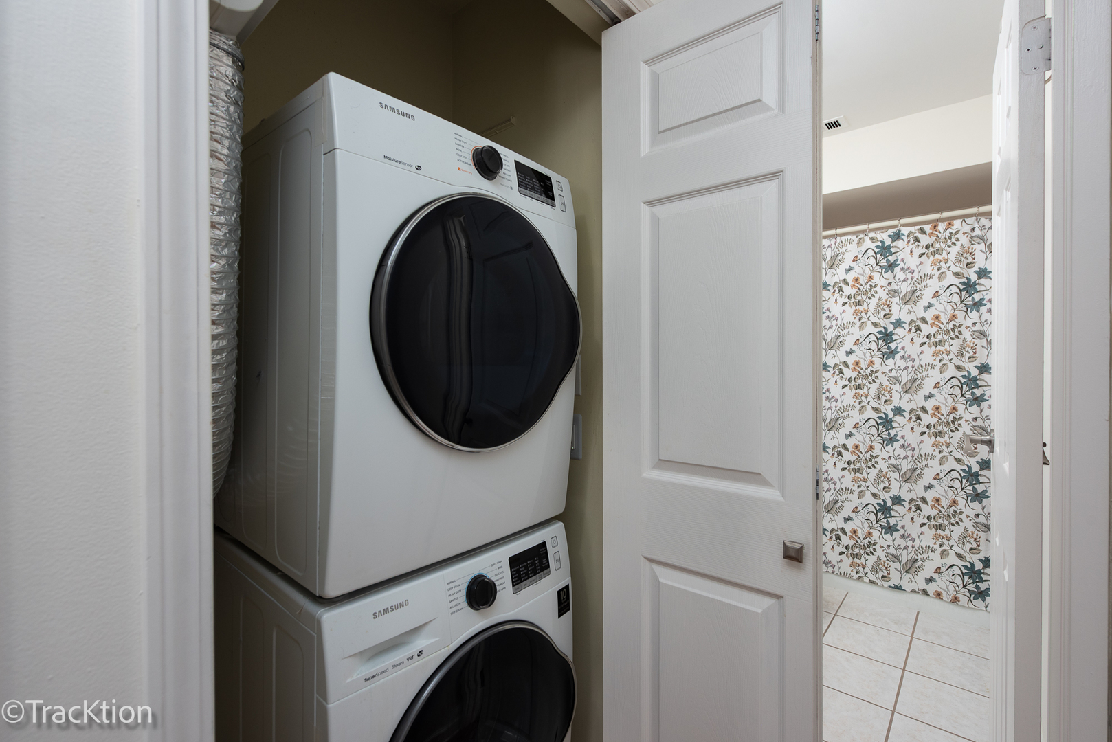7515 Nantucket Drive Unit: 202