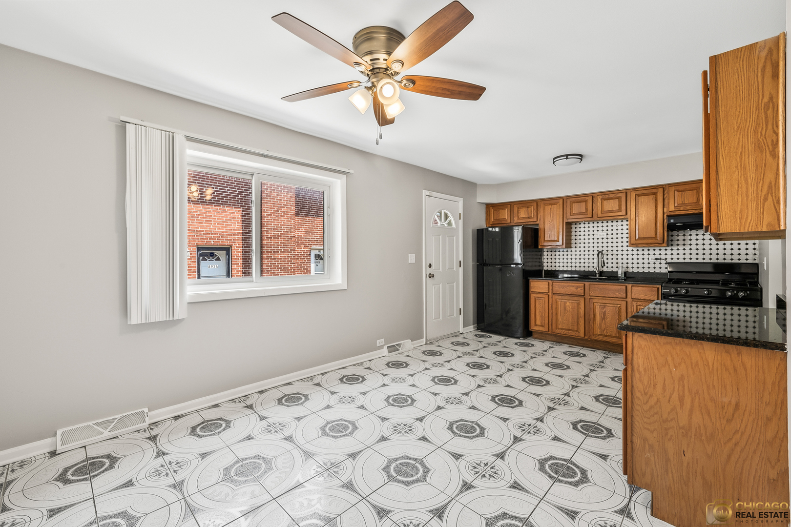897 W North Avenue Unit: A