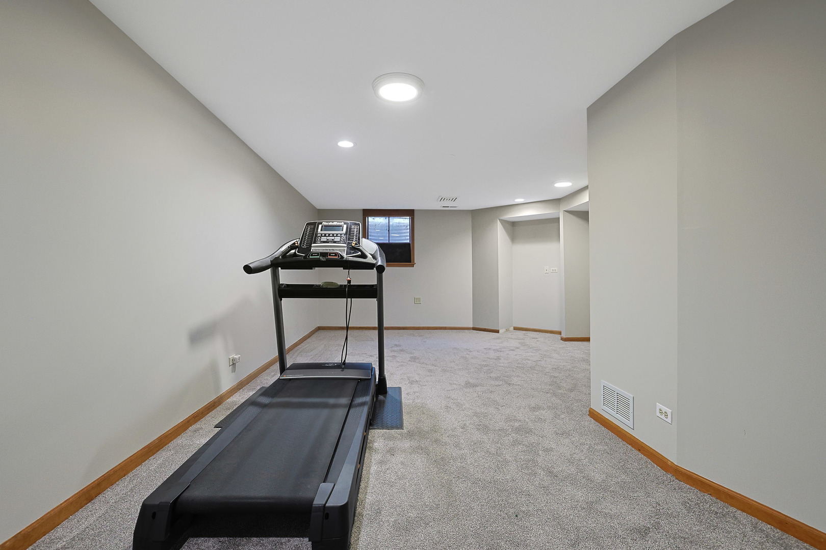 2394 Bayside Court