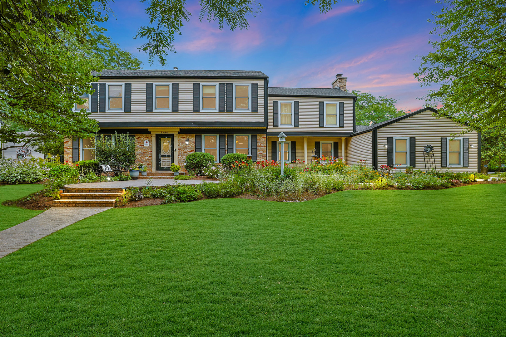 2394 Bayside Court