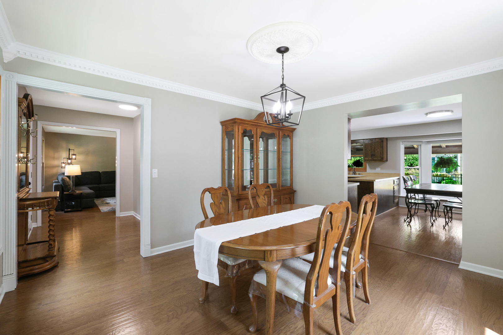 2394 Bayside Court