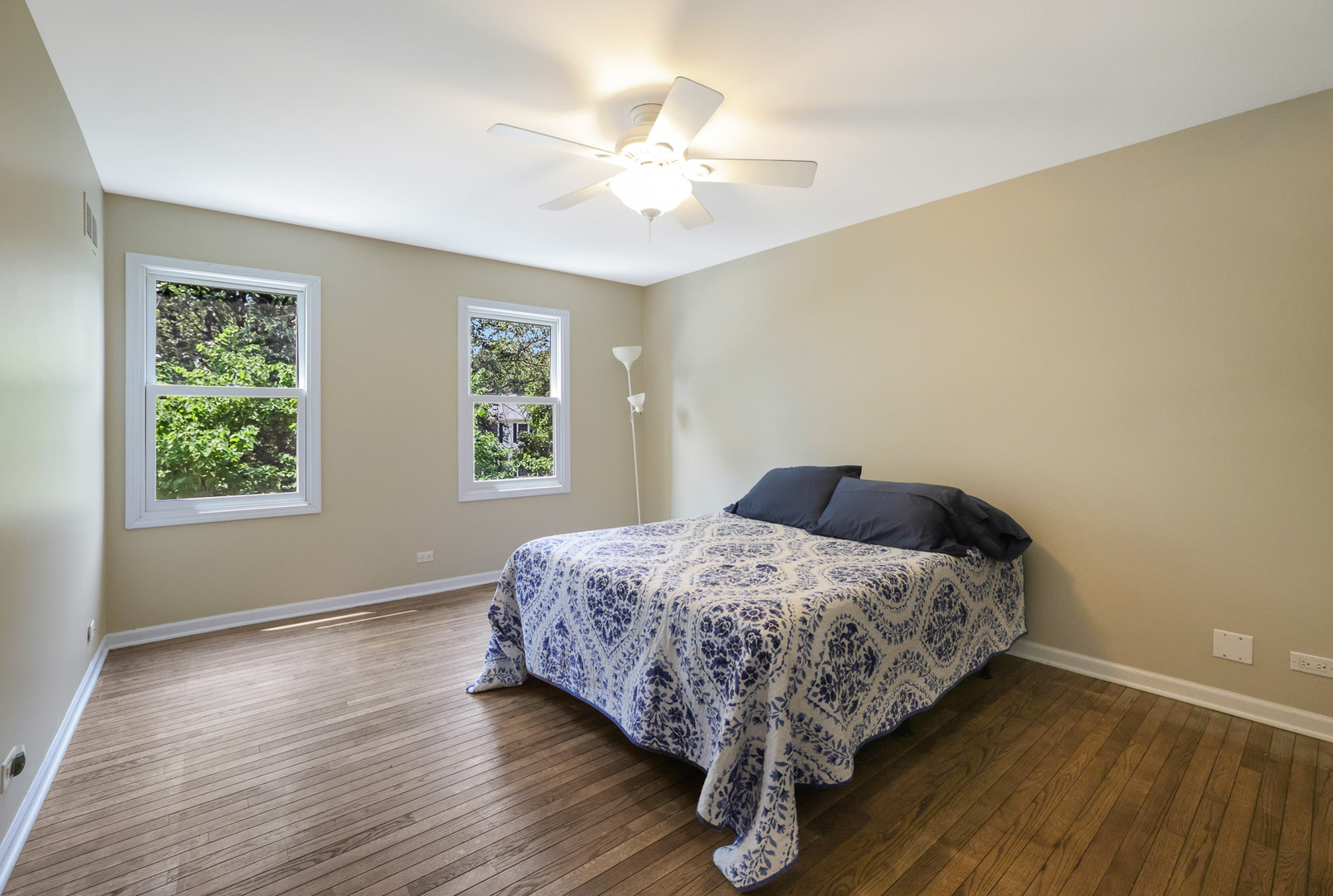 2394 Bayside Court
