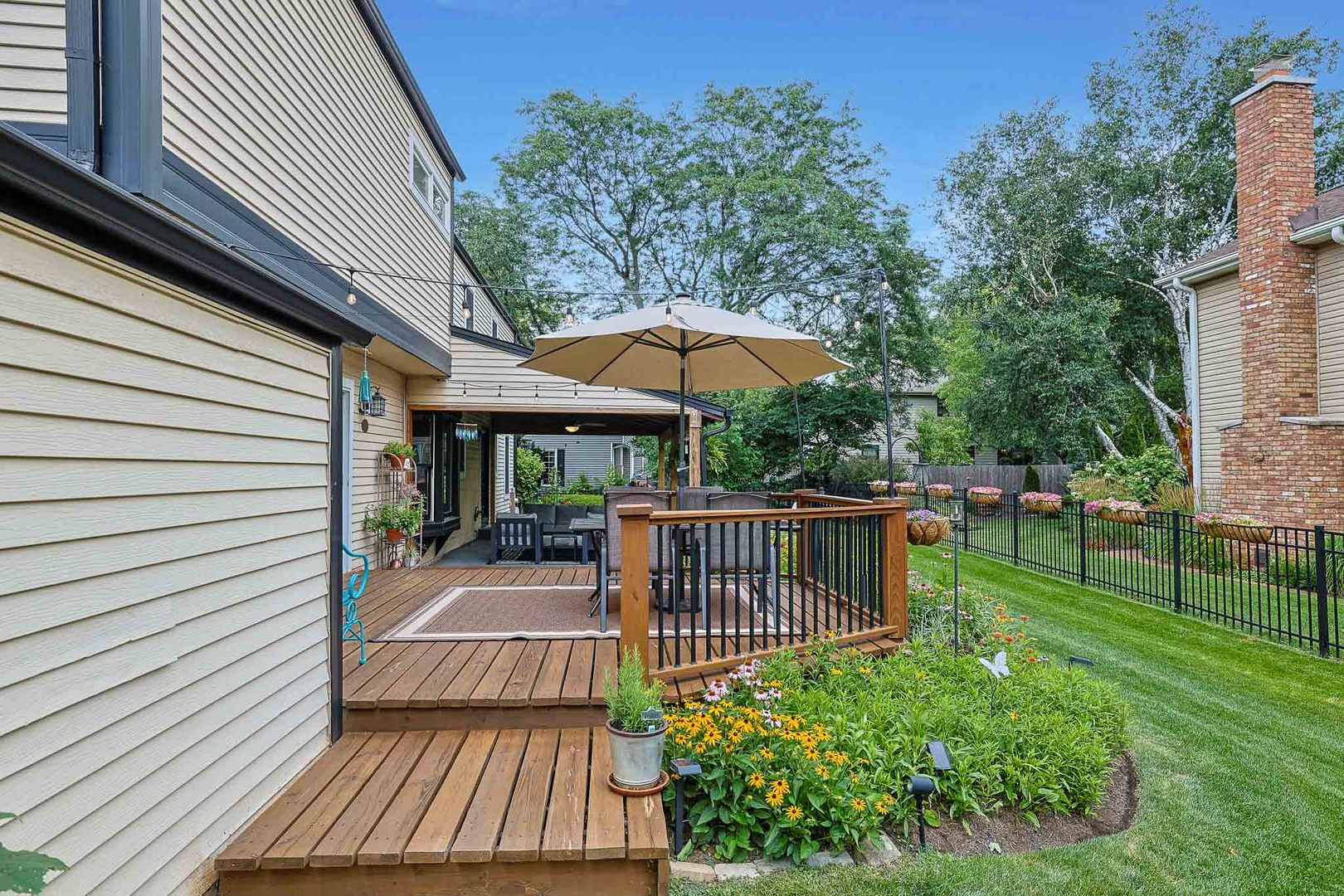 2394 Bayside Court