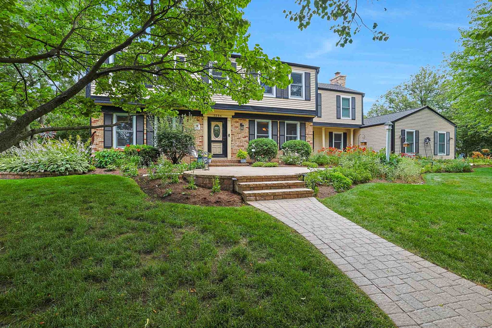 2394 Bayside Court