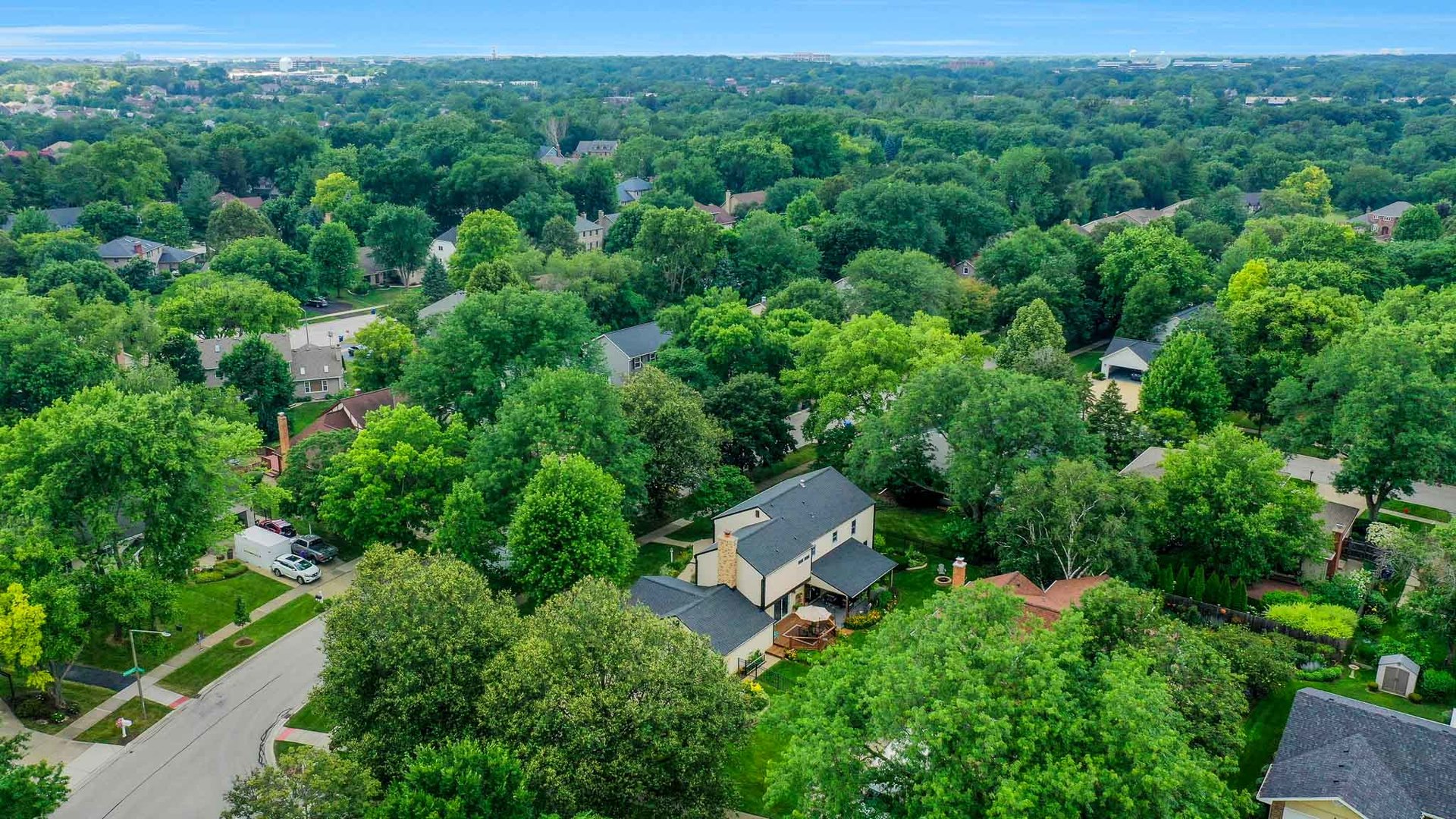 2394 Bayside Court