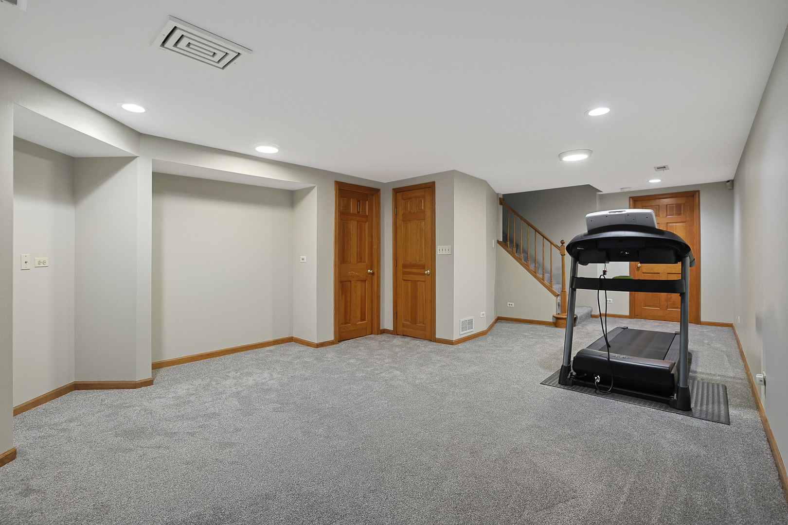 2394 Bayside Court