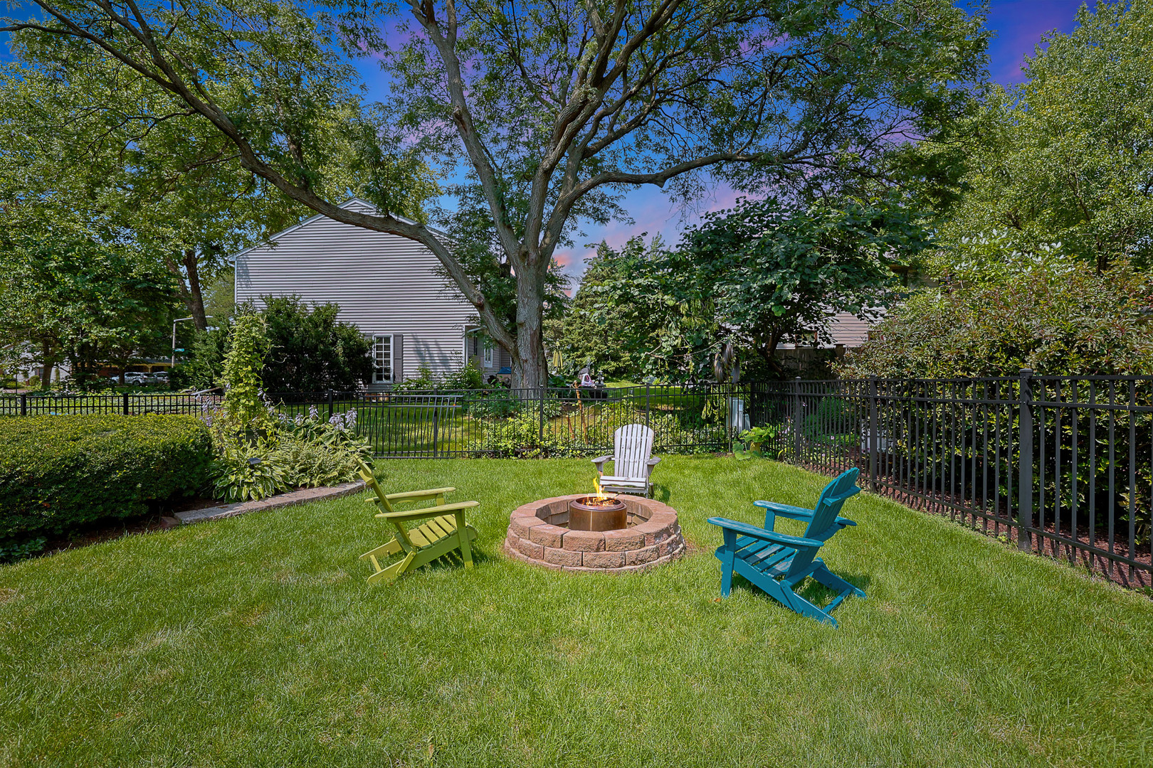 2394 Bayside Court