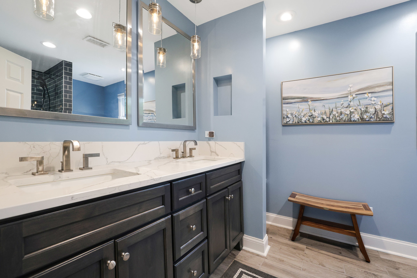 2394 Bayside Court