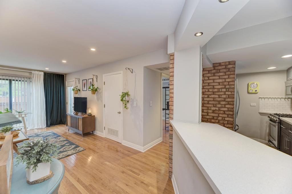 1970 Kenilworth Circle Unit: C