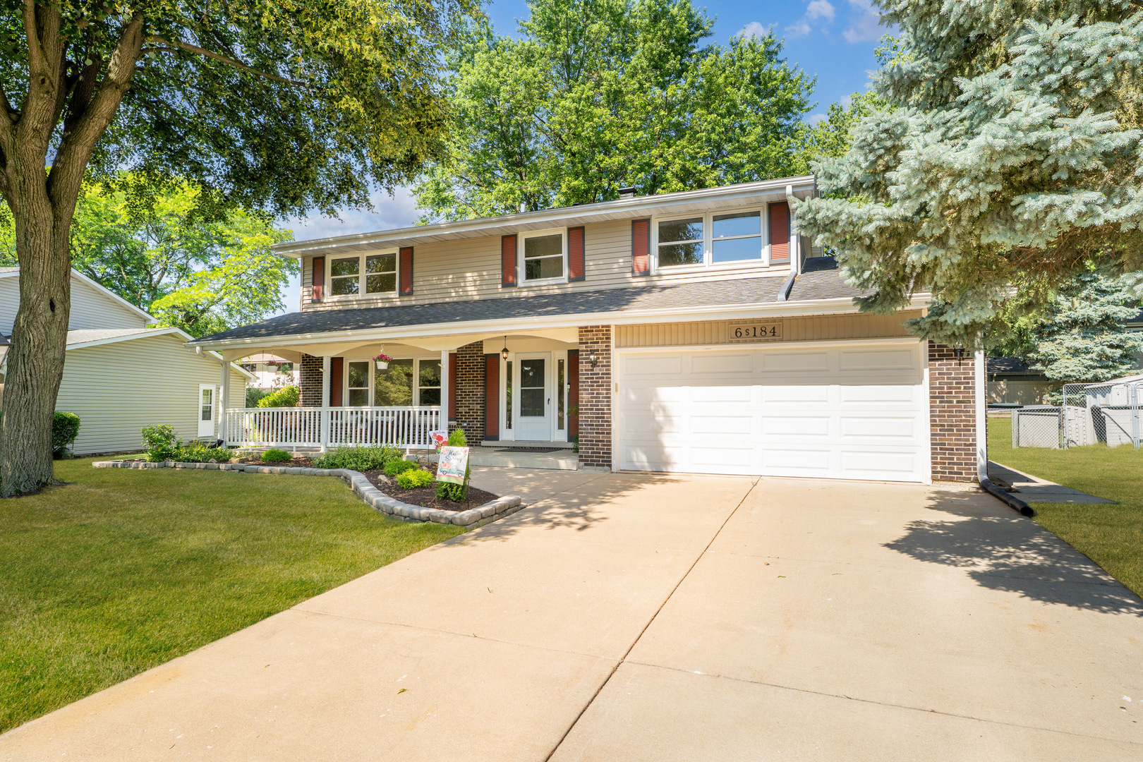 6S184 Lakewood Drive