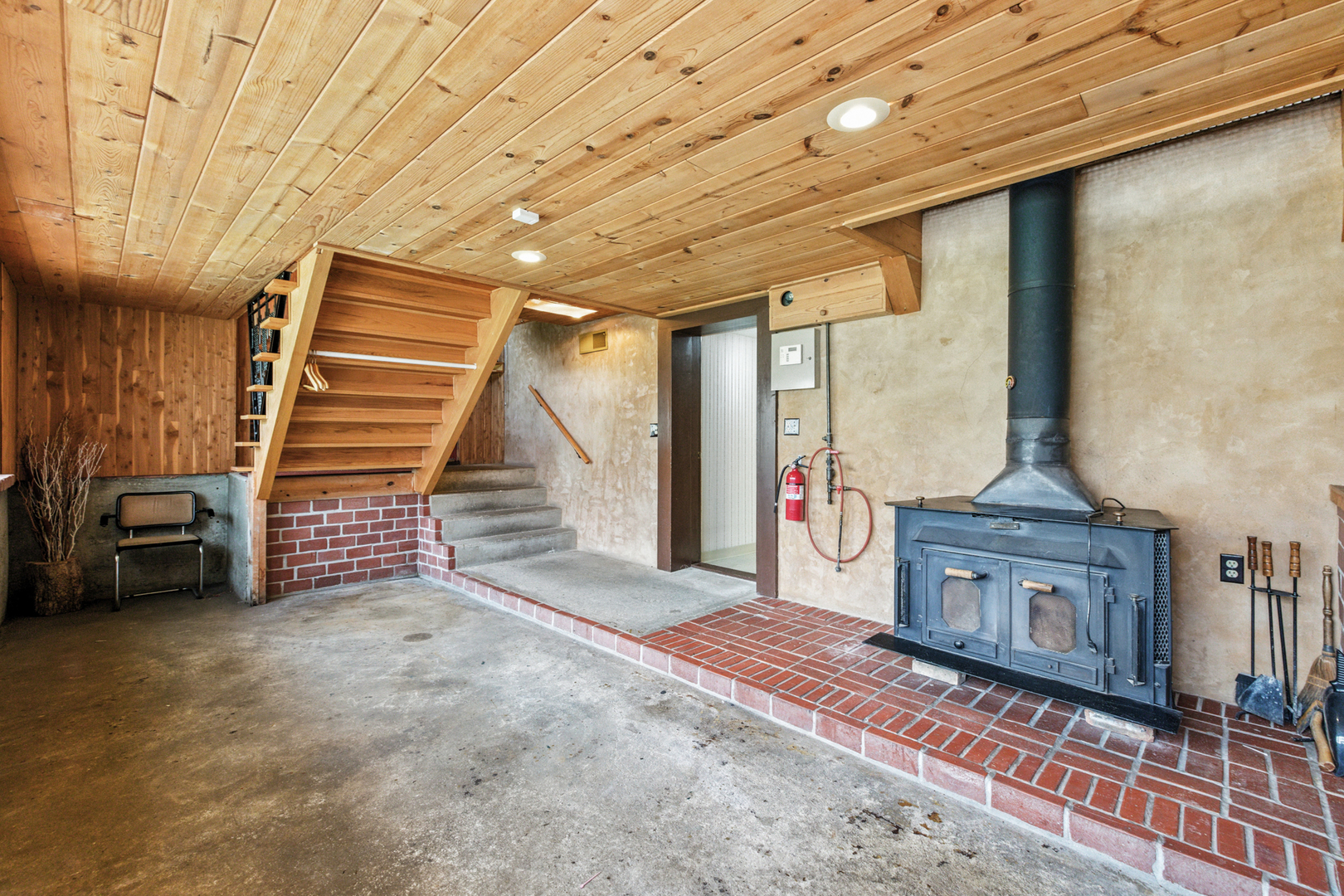 2515 Highland Avenue