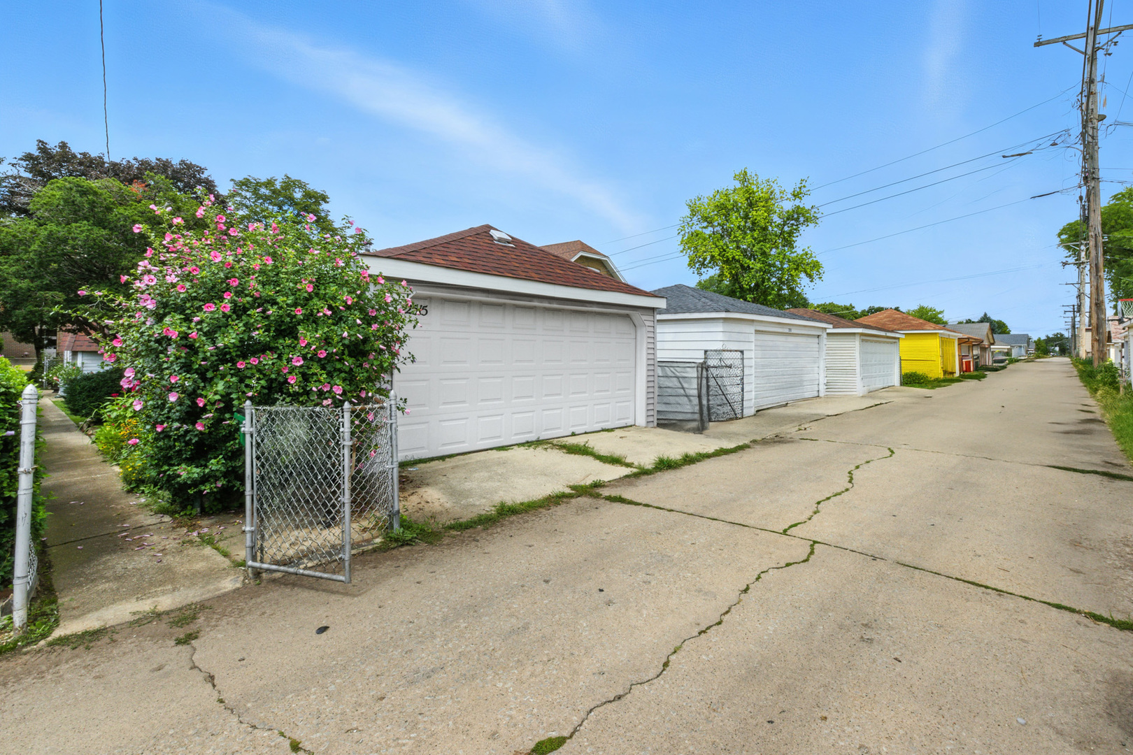 2515 Highland Avenue