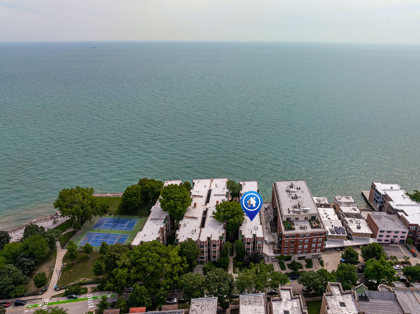 7631 N Eastlake Terrace Unit: 2A-3A